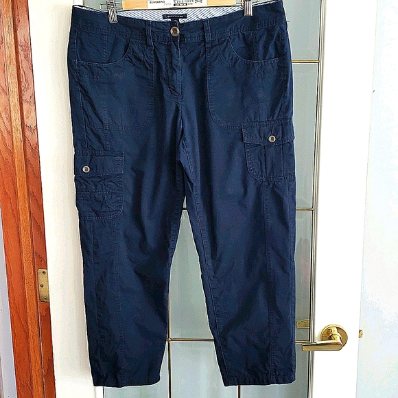 Tommy Hilfiger capri, size 12US (2 for$30)